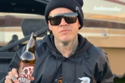 Quatro Sunglasses: BLACK/BLACK 11 Quatro Sunglasses: BLACK/BLACK -Heat Wave Visual quatroblacklack