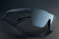 Quatro Sunglasses: SILVER -Heat Wave Visual silver beach alum